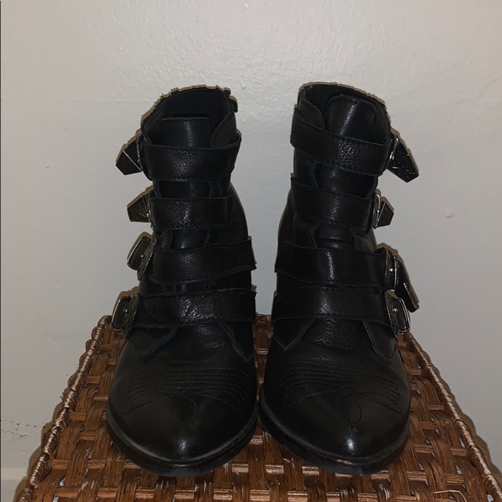 Steve Madden Western Booties - Size 7.5